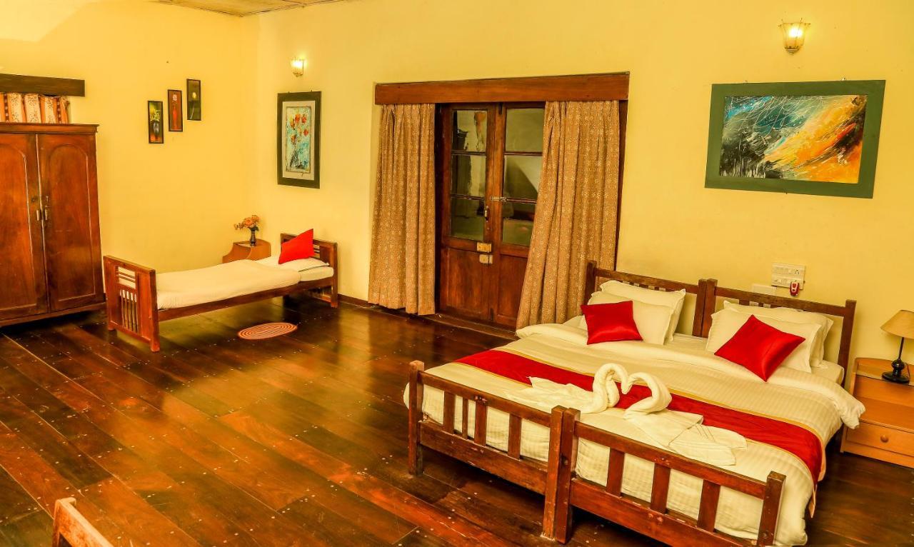 Tea Tours Ripon Heritage Bungalow Meppadi Ngoại thất bức ảnh