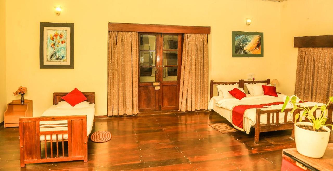 Tea Tours Ripon Heritage Bungalow Meppadi Ngoại thất bức ảnh