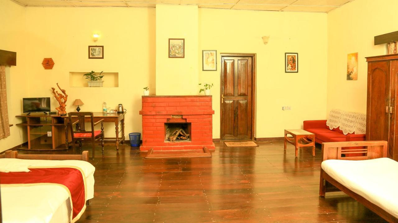 Tea Tours Ripon Heritage Bungalow Meppadi Ngoại thất bức ảnh