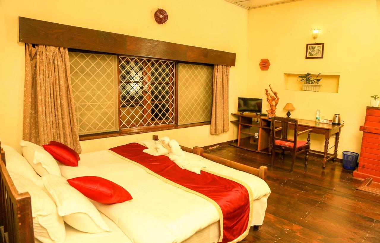 Tea Tours Ripon Heritage Bungalow Meppadi Ngoại thất bức ảnh