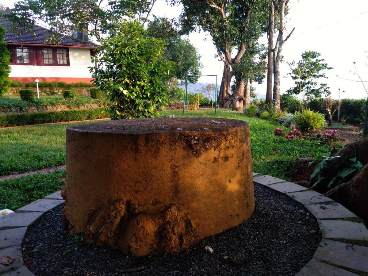 Tea Tours Ripon Heritage Bungalow Meppadi Ngoại thất bức ảnh