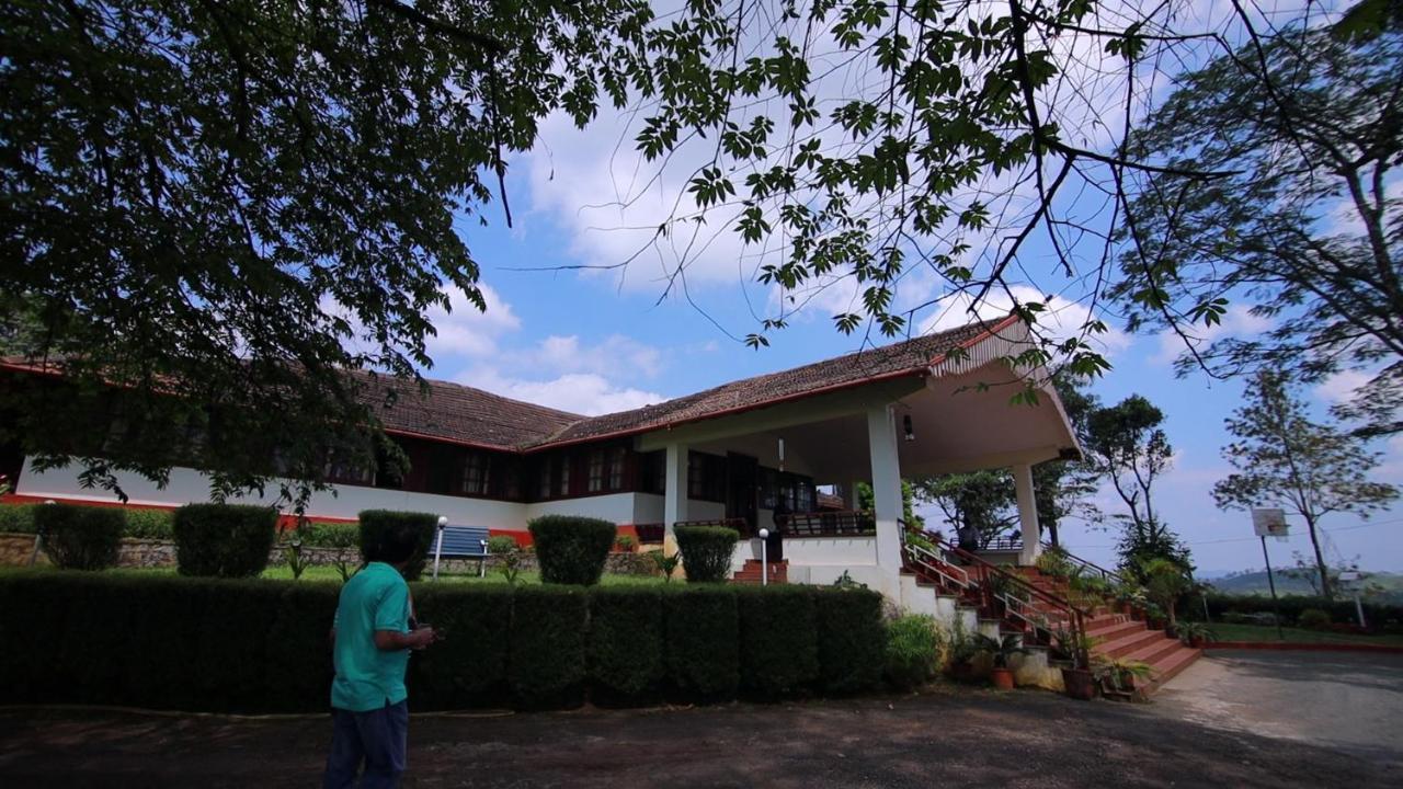 Tea Tours Ripon Heritage Bungalow Meppadi Ngoại thất bức ảnh